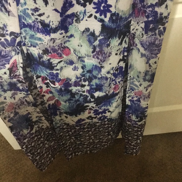 Maurice’s small purple floral maxi dress - Picture 4 of 4